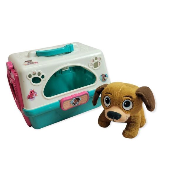 Doc McStuffins pet carrier and puppy - Picture 1 of 6